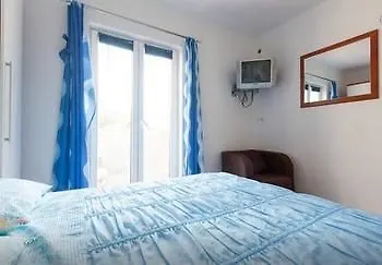 Kate Apartament Brasina